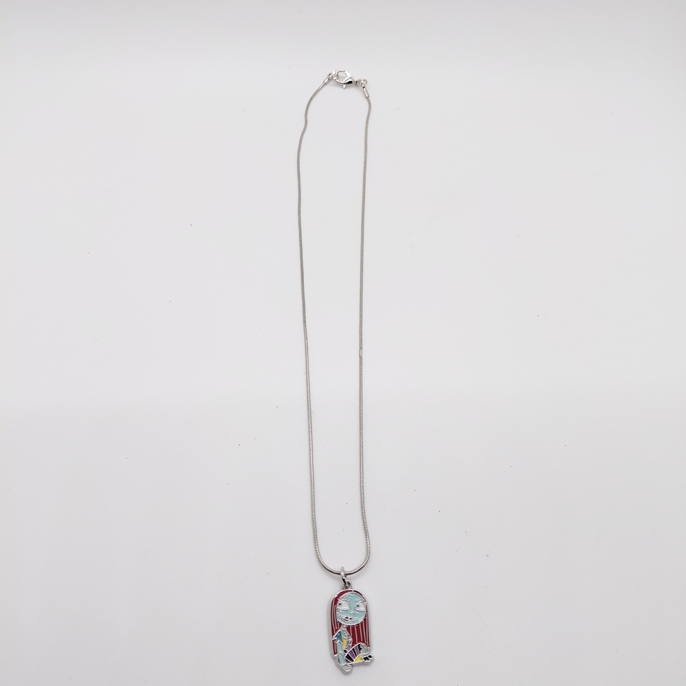 Silver and Red Pendant Necklace with Elegant Design